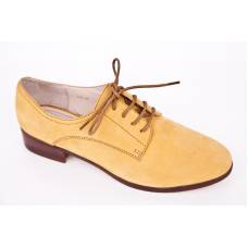 Туфли светло-желтого цвета из натуральной замши. Лето